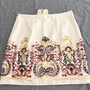 Chelsea & Violet Embroidered skirt